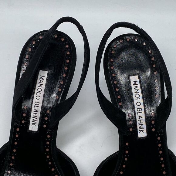 Manolo Blahnik Maysli Suede Buckle Slingback Pumps size 39.5 - Picture 4 of 13